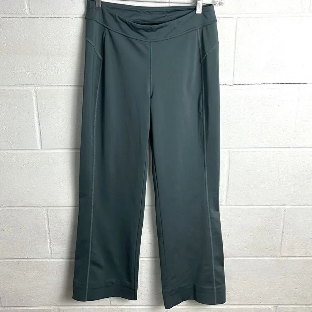 Athleta mid rise flare pant